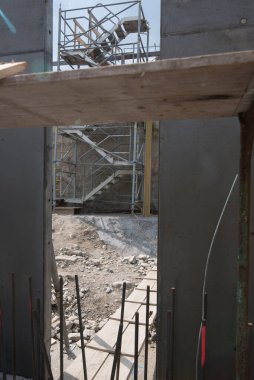 İnşaat endüstrisi ve inşaat endüstrisindeki beton işçiliği