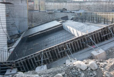 İnşaat endüstrisi ve inşaat endüstrisindeki beton işçiliği