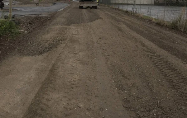 舗装されていない道路や未舗装道路交通建設現場での — ストック写真