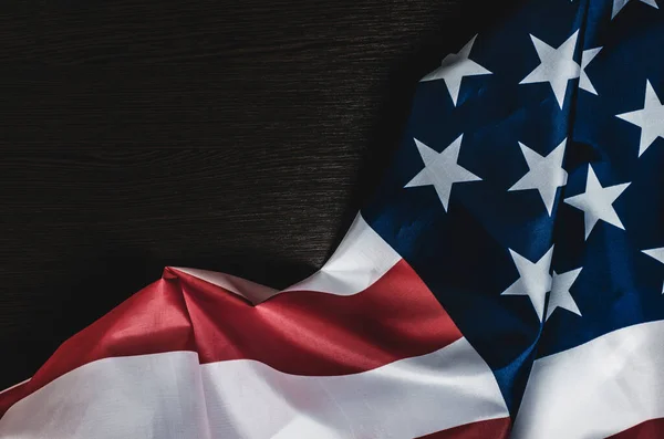 Amerikansk Flagga Mörk Trä Bakgrund Med Plats För Text — Stockfoto