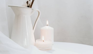 Durgun yaşam beyaz arka plan