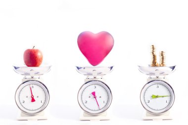 Hayattaki en önemli şeylerden: Sağlık, aşk ve para.