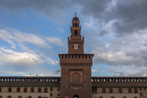 Sforza kasteeltoren — Stockfoto
