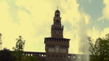 13 Nisan sforzesco 8