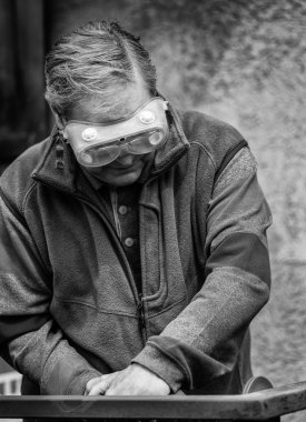 İşçi sander B&W