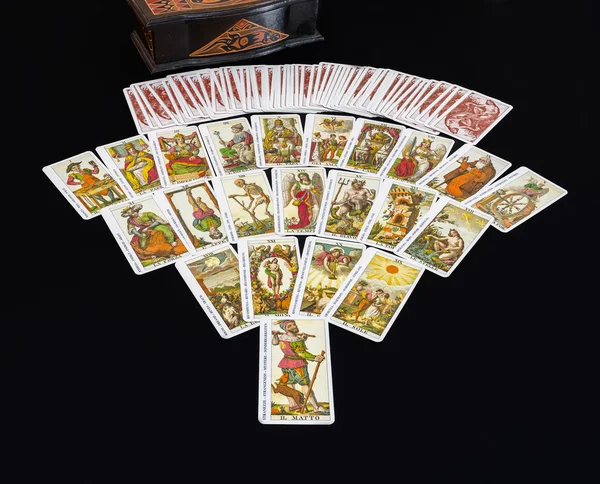 22 Tarot'un ve tabut