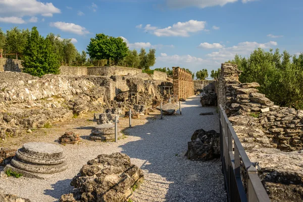 Ruins Catullus villa — Stock Photo, Image