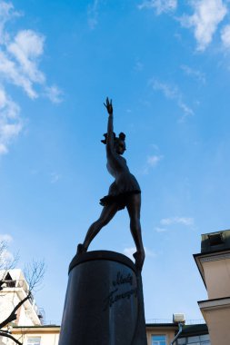 Moskova 'nın merkezinde yer alan Maya Plisetskaya Anıtı.