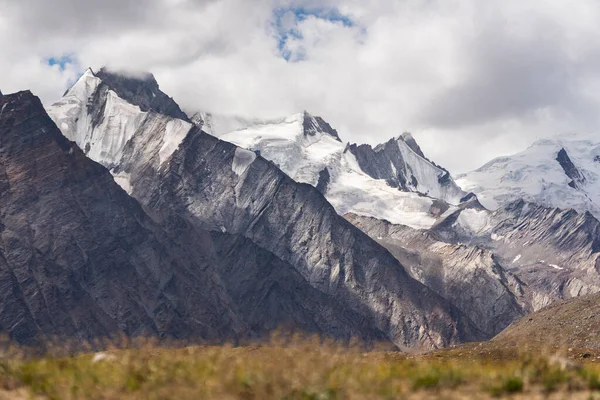 Zanskar Vadisi Ndeki Güzel Dağ Zirvesi Ladakh Bölgesi Ndeki Himalaya — Stok fotoğraf