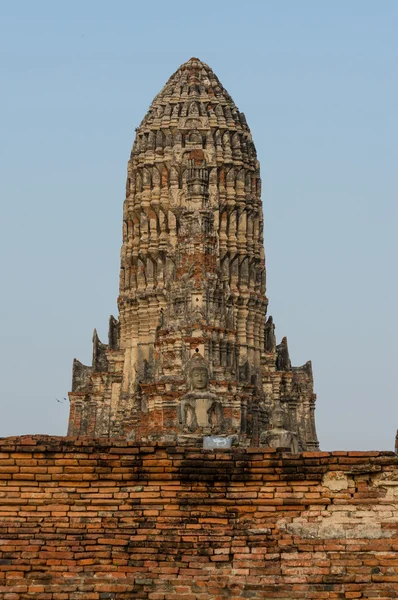 Buddha staty vid Wat Chaimongkol — Stockfoto