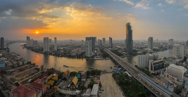 Chao Phraya river curve — Stock Photo, Image