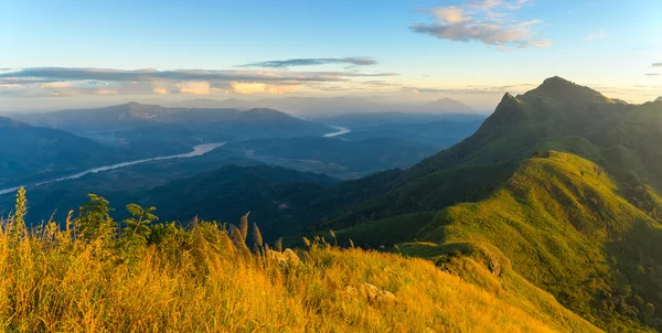 Pôr do sol em pha tang — Fotografia de Stock