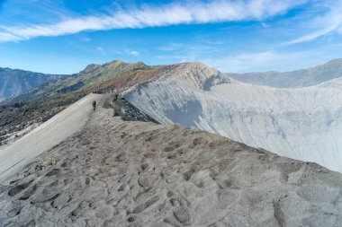 Trekker Bromo krater