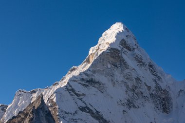 Ama Dablam dağ tepe, Everest bölgesi