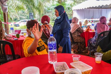 KUALA LUMPUR, MACH 2021. Geleneksel Malezya düğünü sahnesi 