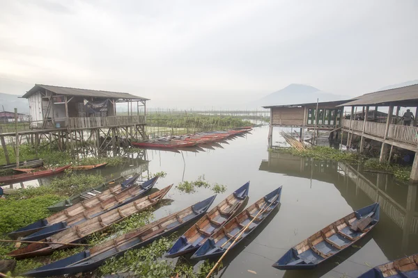 Rawa Pening Největší Zrcadlové Jezero Jáva Indonésie — Stock fotografie