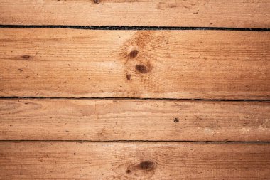 Çam ağacından eski kırmızı tahtalar