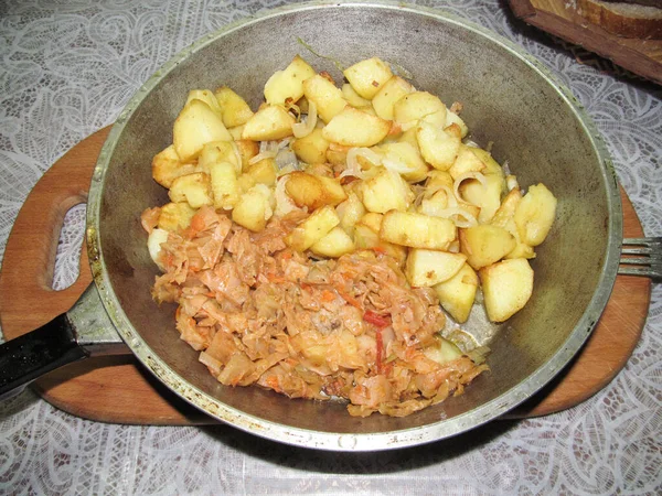 Utsökt Stekt Potatis Kastrull — Stockfoto