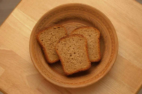 Roggebrood Betalen Een Bord — Stockfoto