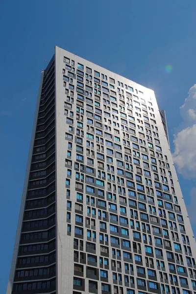 Very Tall Vortex House Windows — Stock Photo, Image