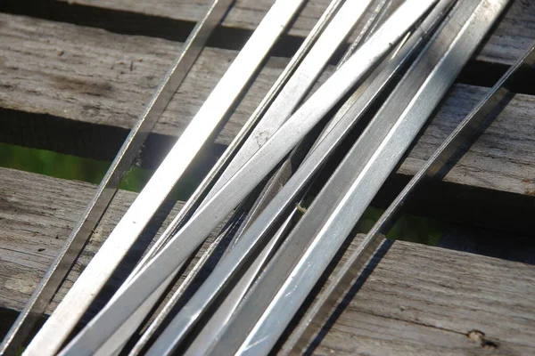 Metallspieße Zum Grillen Garten — Stockfoto