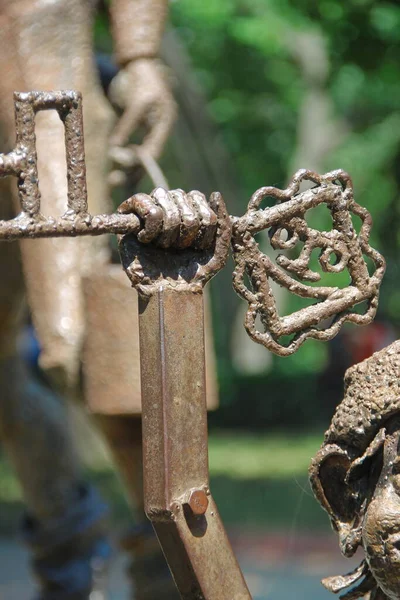 Metallmonument Över Man Parken — Stockfoto