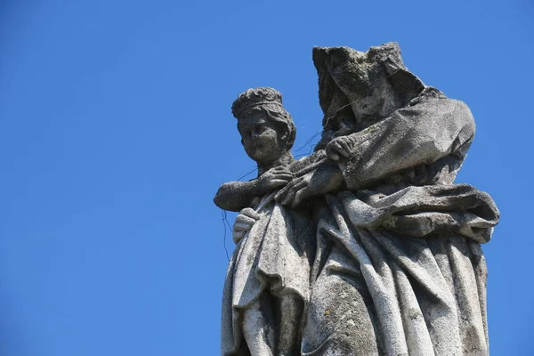 Sculpture Pierre Sur Tombe Dans Cimetière Chrétien — Photo