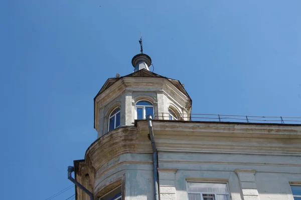 Veleta Meteorológica Tirador Una Antigua Casa Construida Principios Del Siglo — Foto de Stock