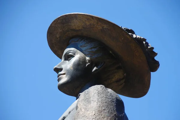 Бронзовий Монумент Парку Присвячений Співачці Соломії Крушельницькій — стокове фото