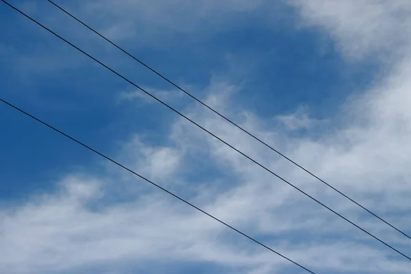 Linhas Energia Fundo Céu — Fotografia de Stock