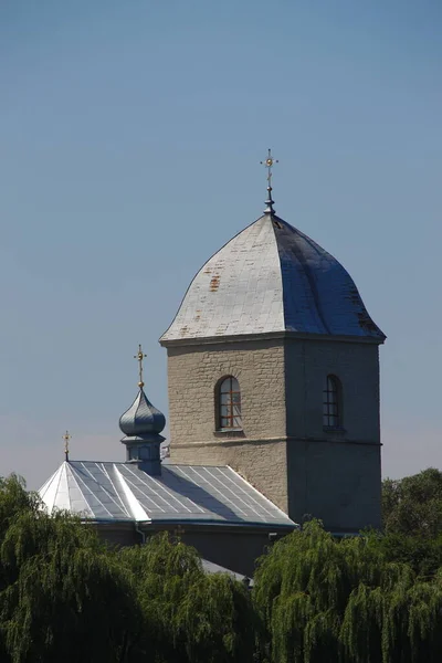 Ternopil Deki Ukrayna Kilisesi Binasının Çatısında — Stok fotoğraf
