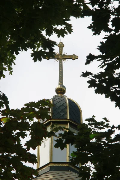 Atap Gedung Gereja Ukraina Ternopil — Stok Foto