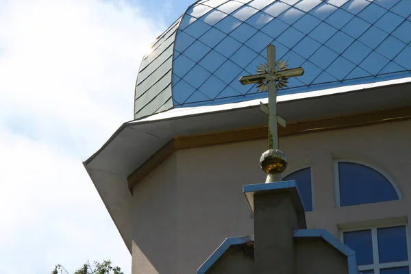 Atap Gedung Gereja Ukraina Ternopil — Stok Foto