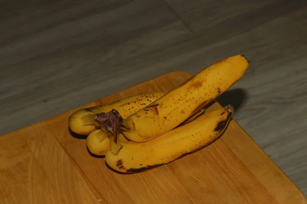 Knitting Yellow Delicious Bananas — Stock Photo, Image