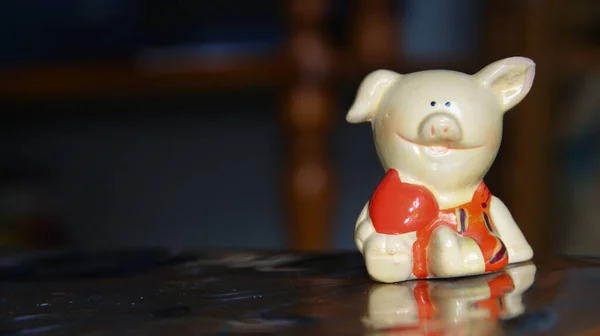 Escultura Brinquedo Porquinho Feita Como Uma Lembrança Turística — Fotografia de Stock