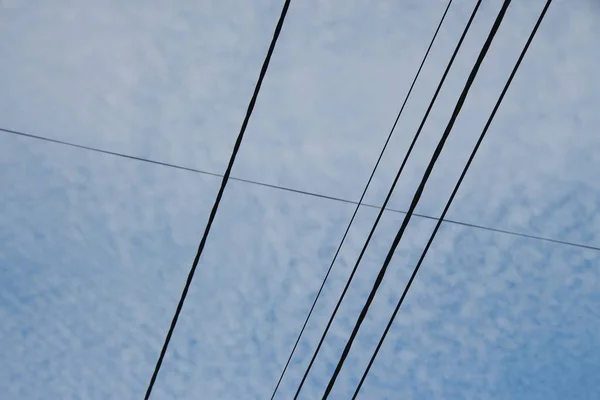 Линии Электропередач Небе — стоковое фото
