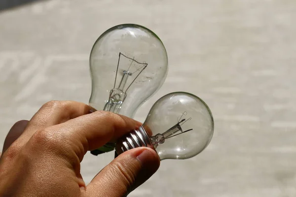 Lampada Incandescenza Vetro Non Funzionante Mano — Foto Stock