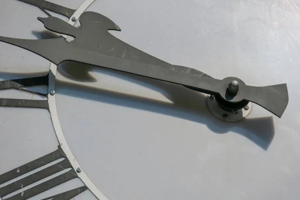 White Dial Metal Street Clock — Stock Photo, Image