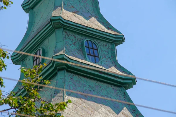 Torre Tenda Velha Igreja Polonesa — Fotografia de Stock