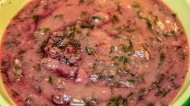 Genç pancar ve unun ikinci tabağı.