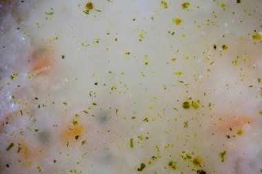 Lahana çorbası ilk yemektir.