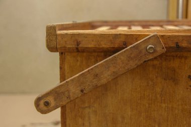 Arıların ve arıcıların envanteri için çerçeveler