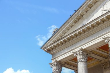 Ternopil 'deki Taras Shevchenko Tiyatrosu' nun eski binası.