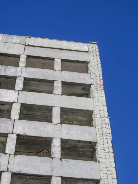 Betão Multi Andares Casa Inacabada Nos Arredores Cidade — Fotografia de Stock