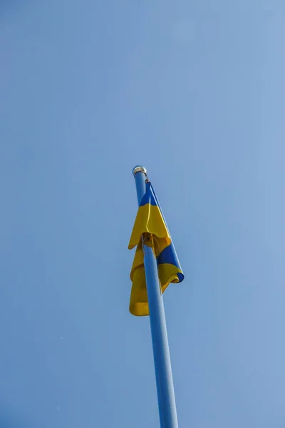 Gelbe Und Blaue Flagge Der Ukraine Fahnenmast — Stockfoto