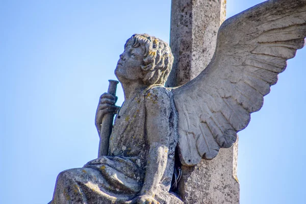 Stenen Monument Van Een Engel Het Graf Begraafplaats — Stockfoto