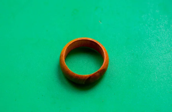 Pierścień Damski Drewniany Użytku Codziennego — Zdjęcie stockowe