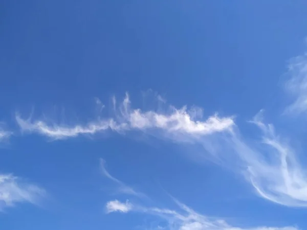 Cielo Blu Nuvole Bianche Settembre — Foto Stock