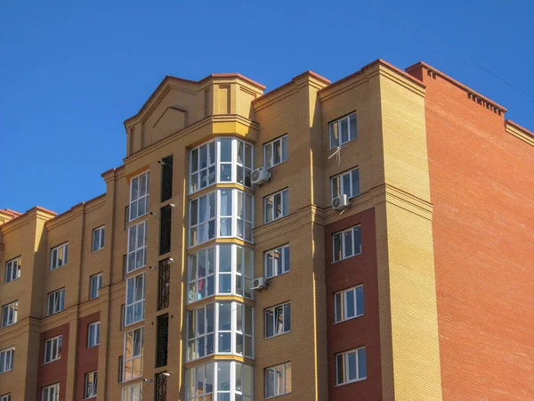 Gebouw Van Een Residentieel Appartementencomplex Een Woonwijk — Stockfoto