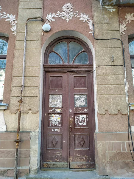 Ancient Beautiful Wooden Door Ternopil — Stock Photo, Image